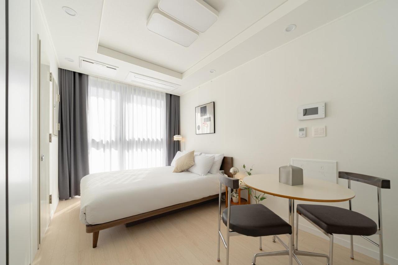 Apartment Urbanstay Terminal